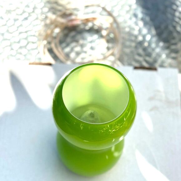 RARE VTG IKEA Kvintant Green Handmade Glass Hourglass Lamp Size 8.25"H x 4.5"W - Picture 8 of 12